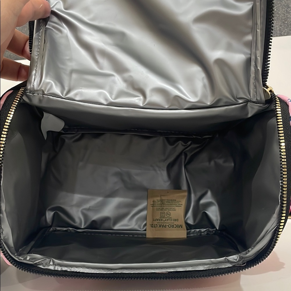 NWT Betsy Johnson Insulated Cube Lunch Tote - Picture 8 of 9